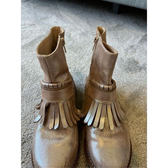Elephantito Bootie w/ Fringes, metallic blush, $99 Sz 3 - Picture 4 of 8